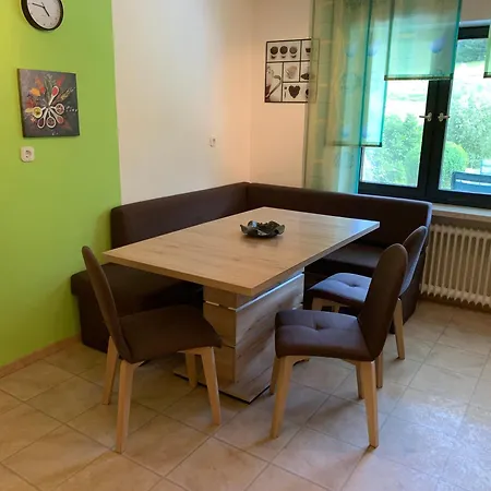 Apartament Oedbach Mit Terrasse *